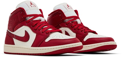 (W) Air Jordan 1 Mid 'Día de San Valentín 2025' HJ9337-106 Cheap (W) Air Jordan 1 Mid 'Día de San Valentín 2025' HJ9337-106