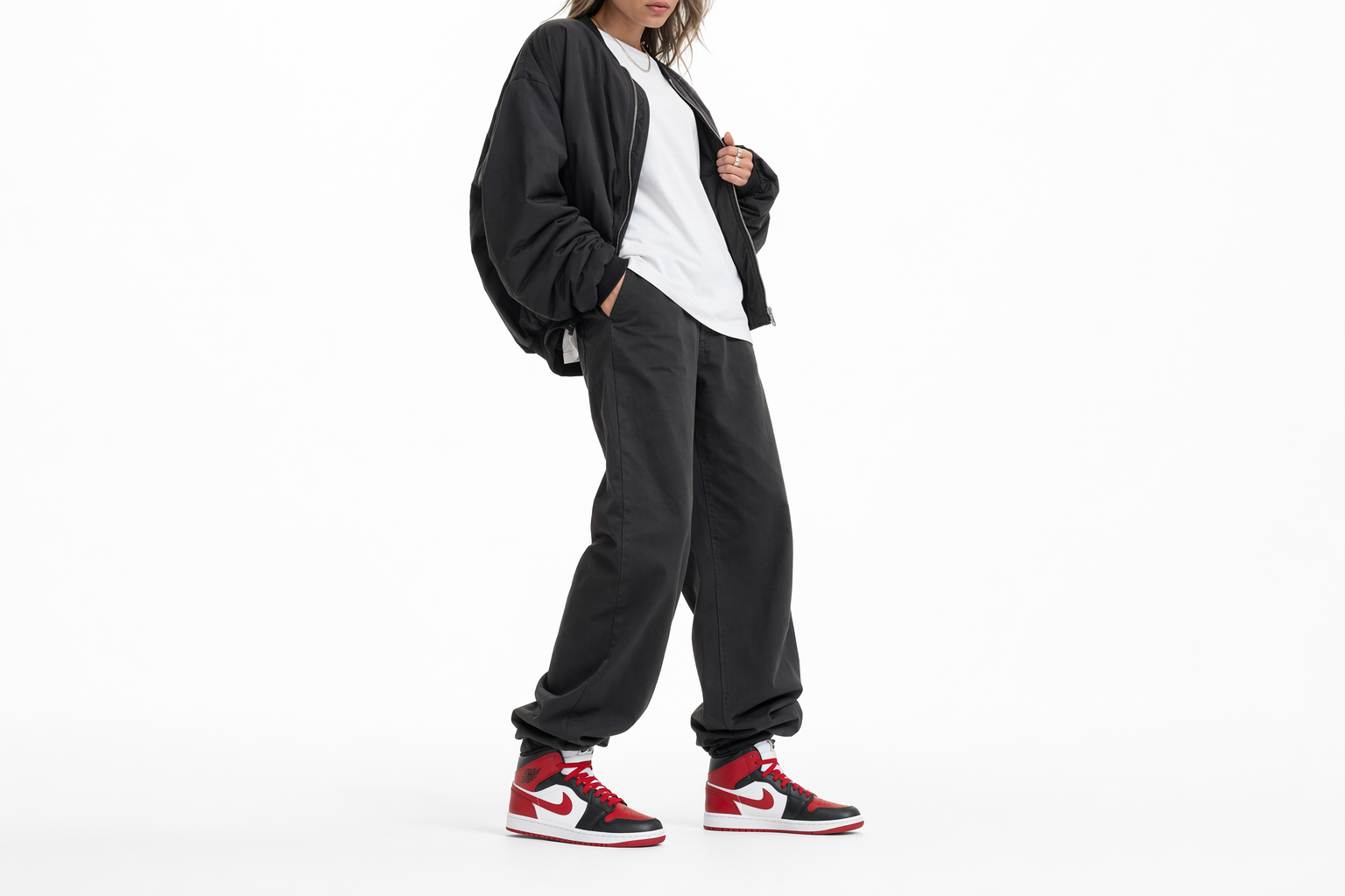 Order (W) Air Jordan 1 Mid Sneakers BQ6472-079