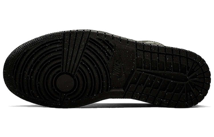 Purchase (W) Air Jordan 1 Mid Patent 'Hitam Triple' BQ6472-003