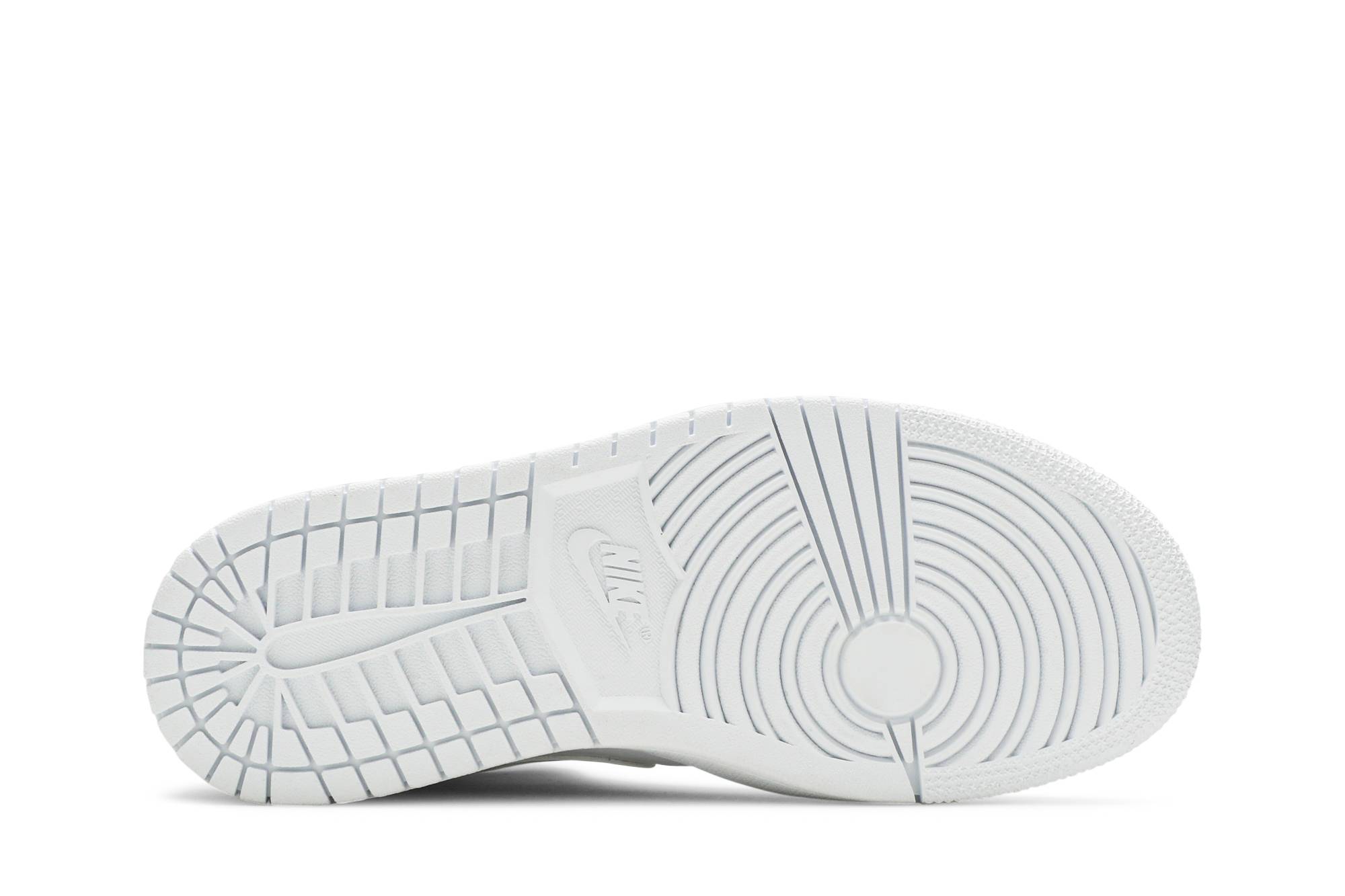 Shop (W) エア ジョーダン 1 ミッド パテント "トリプルホワイト" BQ6472-111