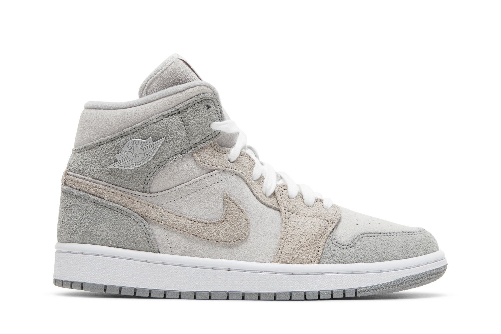 Buy (W) Air Jordan 1 中帮 SE '粒子灰' DO7139-002