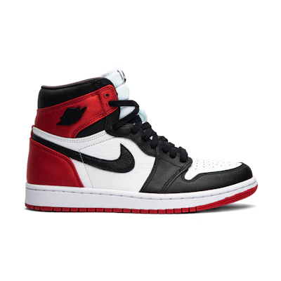 (W) Jordan 1 Retro High 'Satin Black Toe'