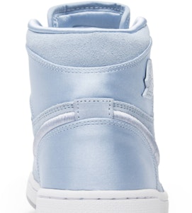 (Wanita) Air Jordan 1 Retro High 'Season of Her: Biru Hidrogen' AO1847-445 Sizing (Wanita) Air Jordan 1 Retro High 'Season of Her: Biru Hidrogen' AO1847-445