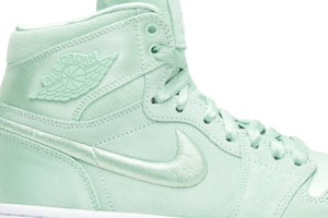 (W) Air Jordan 1 Retro High 'Season of Her: Menta' AO1847-345 Order (W) Air Jordan 1 Retro High 'Season of Her: Menta' AO1847-345