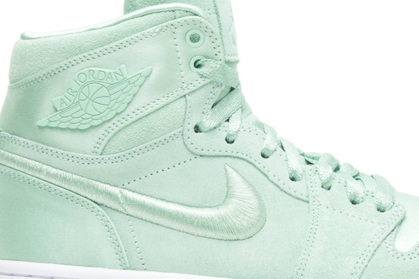 (Women) Air Jordan 1 Retro High 'Season of Her: Mint' AO1847-345 Order (Women) Air Jordan 1 Retro High 'Season of Her: Mint' AO1847-345