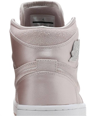 (Women) Air Jordan 1 Retro High 'Season of Her: Silt Red' AO1847-650 Sizing (Women) Air Jordan 1 Retro High 'Season of Her: Silt Red' AO1847-650