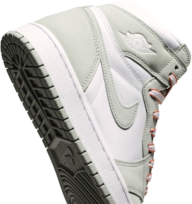 (Women) Air Jordan 1 Retro High OG 'Seafoam' CD0461-002 2