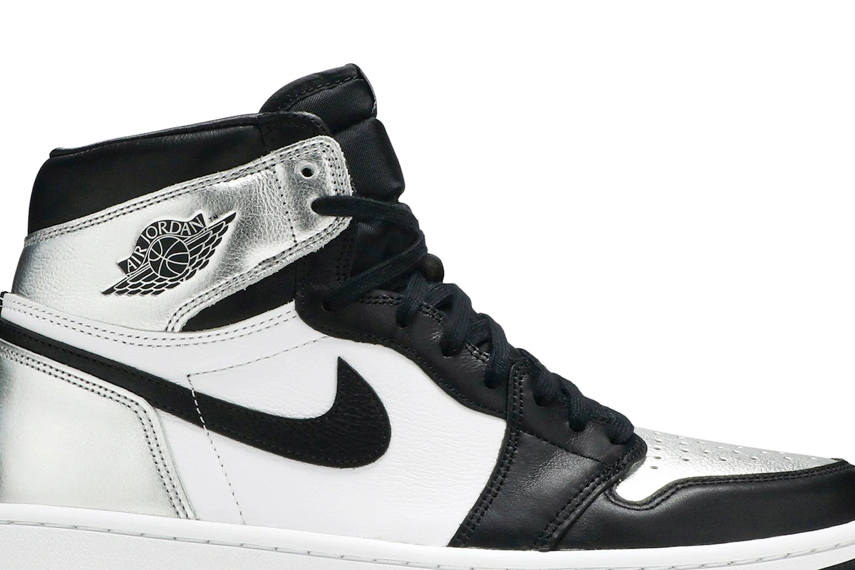 (Women) Air Jordan 1 Retro High OG 'Silver Toe'