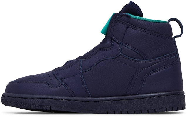 (Women) Air Jordan 1 Retro High Zip Blackened Blue AQ3742-403 Lookbook (Women) Air Jordan 1 Retro High Zip Blackened Blue AQ3742-403