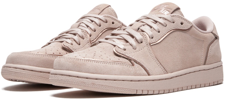 (W) Air Jordan 1 复古低帮 NS '粒子米色' AO1935-204 Lookbook (W) Air Jordan 1 复古低帮 NS '粒子米色' AO1935-204