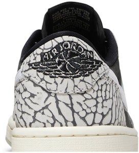 (W) Air Jordan 1 Retro Low OG 'Black Cement' Hitam Semen CZ0775-001 Sizing (W) Air Jordan 1 Retro Low OG 'Black Cement' Hitam Semen CZ0775-001