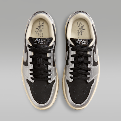 Shop (W) Air Jordan 1 三层金属银/米白/黑 HV8288-001