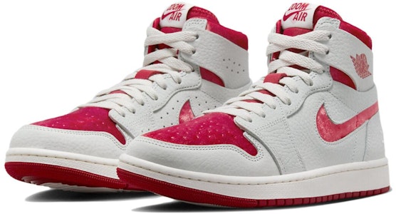 (W) Air Jordan 1 Zoom CMFT 2 'Hari Kekasih' DV1304-106 Lookbook (W) Air Jordan 1 Zoom CMFT 2 'Hari Kekasih' DV1304-106