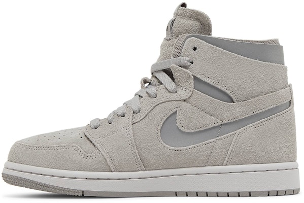 (W) Air Jordan 1 Zoom CMFT 'Perak Metalik' CT0979-003 Lookbook (W) Air Jordan 1 Zoom CMFT 'Perak Metalik' CT0979-003