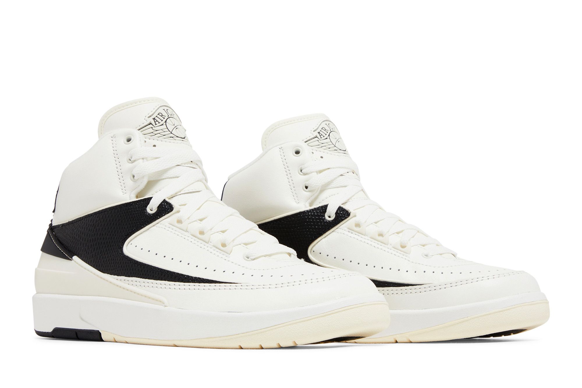 Cheap （女款）Air Jordan 2 復刻版 '米白黑' DX4400-100