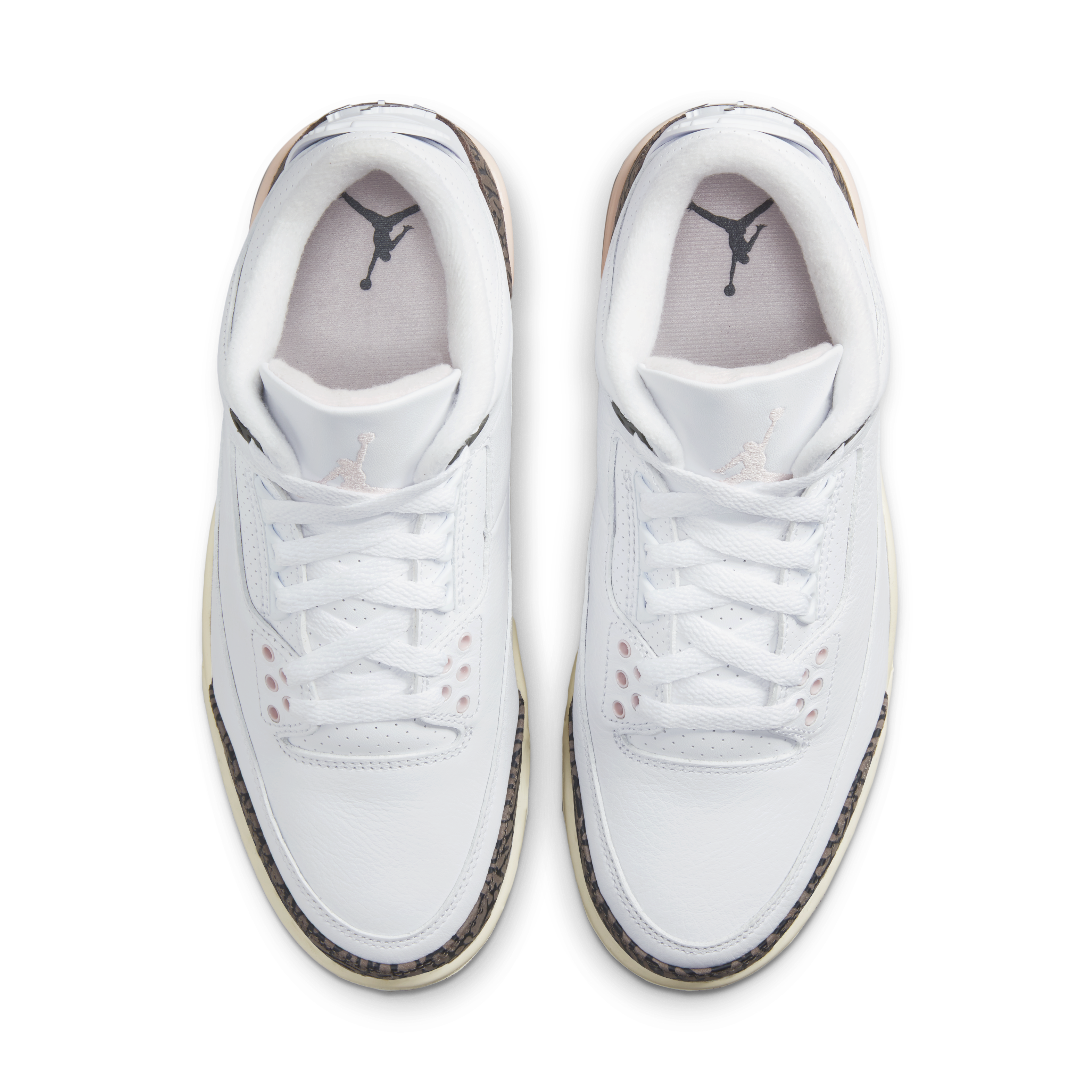 Lookbook (W) 에어 조던 3 '다크 모카' CK9246-102