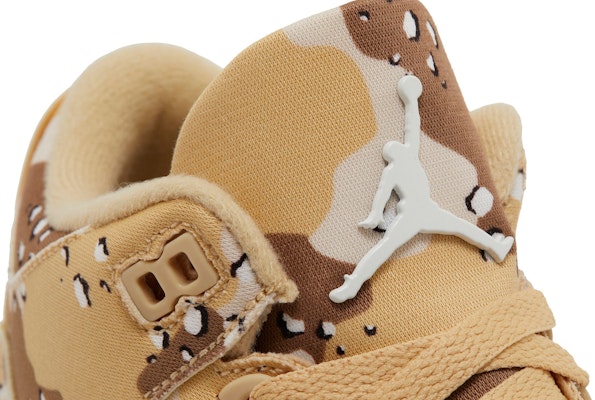 (Women) Air Jordan 3 Retro TEX 'Dark Driftwood' HM4301-200 1