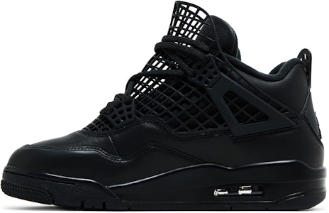 (W) Air Jordan 4 Retro 'Net - Hitam' FN7251-001 Lookbook (W) Air Jordan 4 Retro 'Net - Hitam' FN7251-001