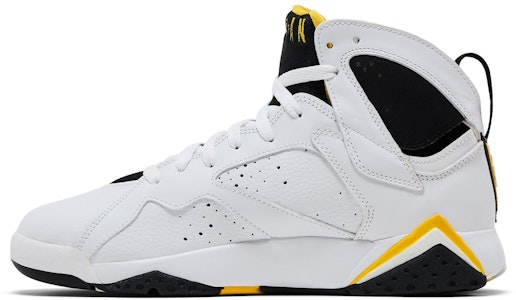 (W) Air Jordan 7 Retro 'Putih Varsity Maize' 313358-172 Lookbook (W) Air Jordan 7 Retro 'Putih Varsity Maize' 313358-172