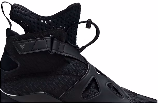 (Women) Air Jordan Air Latitude 720 'Triple Black' AV5187-001 Order (Women) Air Jordan Air Latitude 720 'Triple Black' AV5187-001