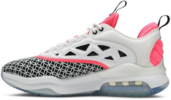 (W) Air Jordan Air Max 200 XX '春节特别版' CW0896-006 Lookbook (W) Air Jordan Air Max 200 XX '春节特别版' CW0896-006