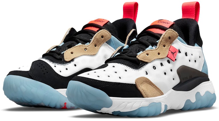 (W) Air Jordan Delta 2 'Thermo White' Putih CW0913-100 Lookbook (W) Air Jordan Delta 2 'Thermo White' Putih CW0913-100