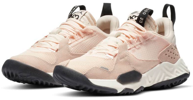 (W) Air Jordan Delta 'Crimson Tint' Sepatu Sneakers CT1003-800 Lookbook (W) Air Jordan Delta 'Crimson Tint' Sepatu Sneakers CT1003-800