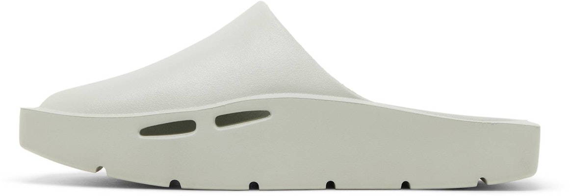 (W) Air Jordan Hex Mule SP 'Plata Ligera' FD2652-002 Lookbook (W) Air Jordan Hex Mule SP 'Plata Ligera' FD2652-002