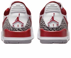 (W) エア ジョーダン レガシー 312 ロー 白セメント FQ7827-106 Purchase (W) エア ジョーダン レガシー 312 ロー 白セメント FQ7827-106