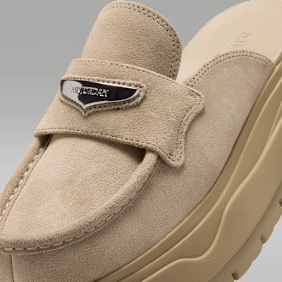 (W) エアジョーダン ミュール カーキ/メタリックシルバー HJ4292-200 Sizing (W) エアジョーダン ミュール カーキ/メタリックシルバー HJ4292-200