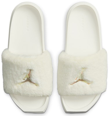 (Women) Air Jordan Nola Slide 'Coconut Milk' DQ5364-131 Lookbook (Women) Air Jordan Nola Slide 'Coconut Milk' DQ5364-131