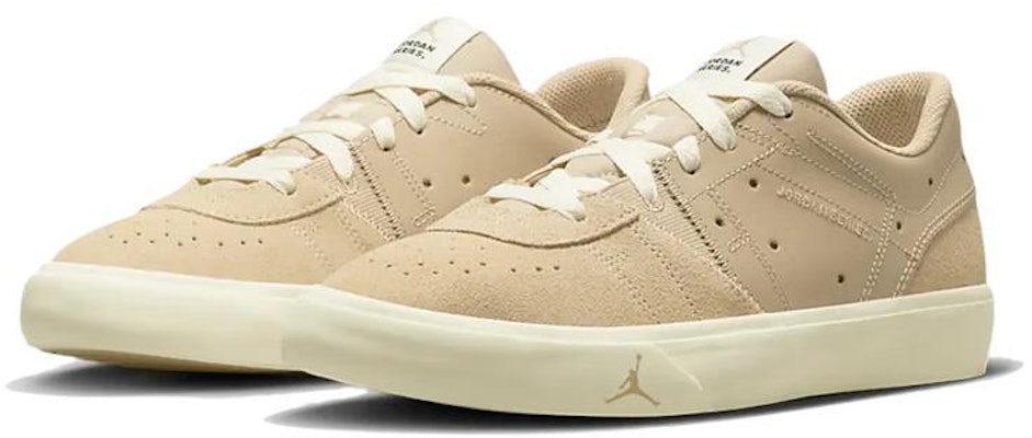(W) 에어 조던 시리즈 데저트 (Air Jordan Series Desert) DN1857-200 Lookbook (W) 에어 조던 시리즈 데저트 (Air Jordan Series Desert) DN1857-200