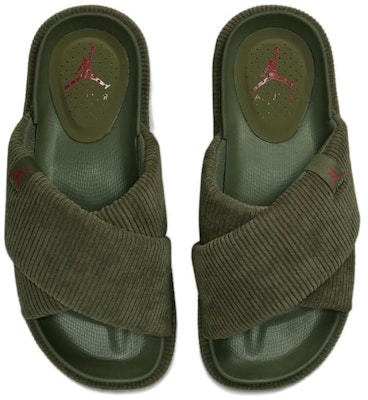 (W) エアジョーダン ソフィア "グリーン" DO8863-200 Lookbook (W) エアジョーダン ソフィア "グリーン" DO8863-200