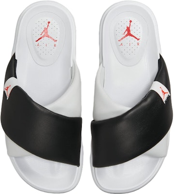 (W) Air Jordan Sophia Geluncuran 'Infrared 23 Hitam' DO8863-100 Lookbook (W) Air Jordan Sophia Geluncuran 'Infrared 23 Hitam' DO8863-100