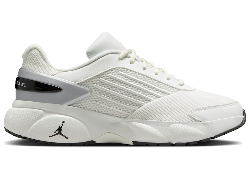 (Women) Air Jordan Trunner Flow 'Summit White Metallic Silver' IQ0701-101