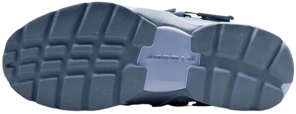 (Women) Air Jordan Trunner LX 'Ghost Pure Platinum' HQ2164-010 Shop (Women) Air Jordan Trunner LX 'Ghost Pure Platinum' HQ2164-010