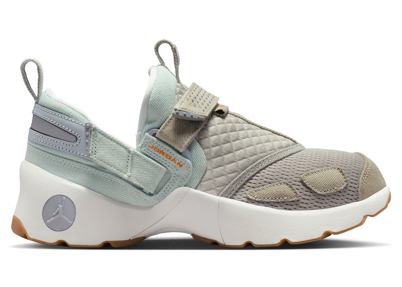 (Women) Air Jordan Trunner LX 'Gum Medium Brown Bright Ceramic' IM6661-981