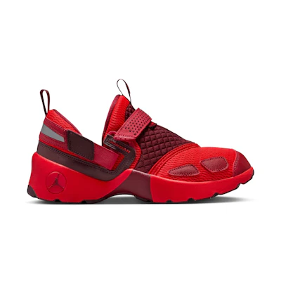 (W) Jordan Trunner LX Chile Red