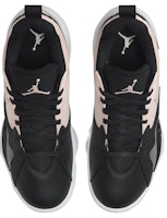 (W) Air Jordan Zoom '92 '芭乐冰' CK9184-800 Lookbook (W) Air Jordan Zoom '92 '芭乐冰' CK9184-800