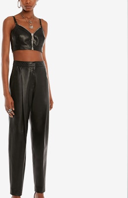 (Women) Alexander McQueen Solid Color Leather Strap with Chunky Zipper. 688582-Q5AH2-1000 Purchase (Women) Alexander McQueen Solid Color Leather Strap with Chunky Zipper. 688582-Q5AH2-1000