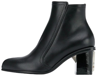 (W) 알렉산더 맥퀸 블랙 앵클 부츠 633490WHWQ11081 Buy (W) 알렉산더 맥퀸 블랙 앵클 부츠 633490WHWQ11081