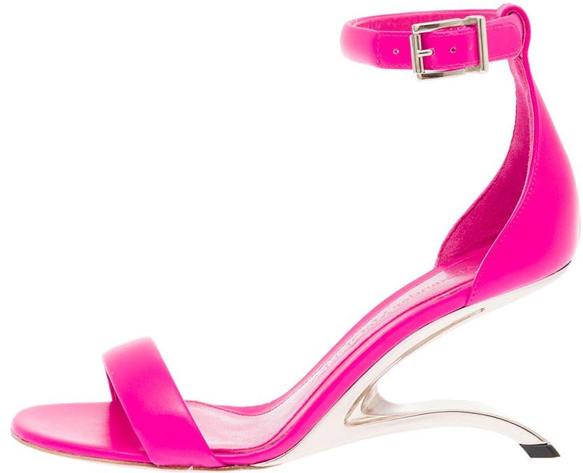 women-alexander-mc-queen-arc-bobby-pink-fashion-slide-700080-wic-715659