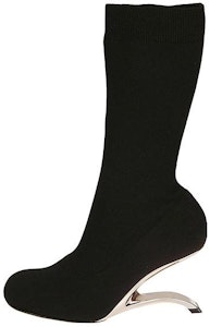 (W) Alexander McQueen Arc Knit Boot 'Hitam' 700309W4TP11081 Buy (W) Alexander McQueen Arc Knit Boot 'Hitam' 700309W4TP11081