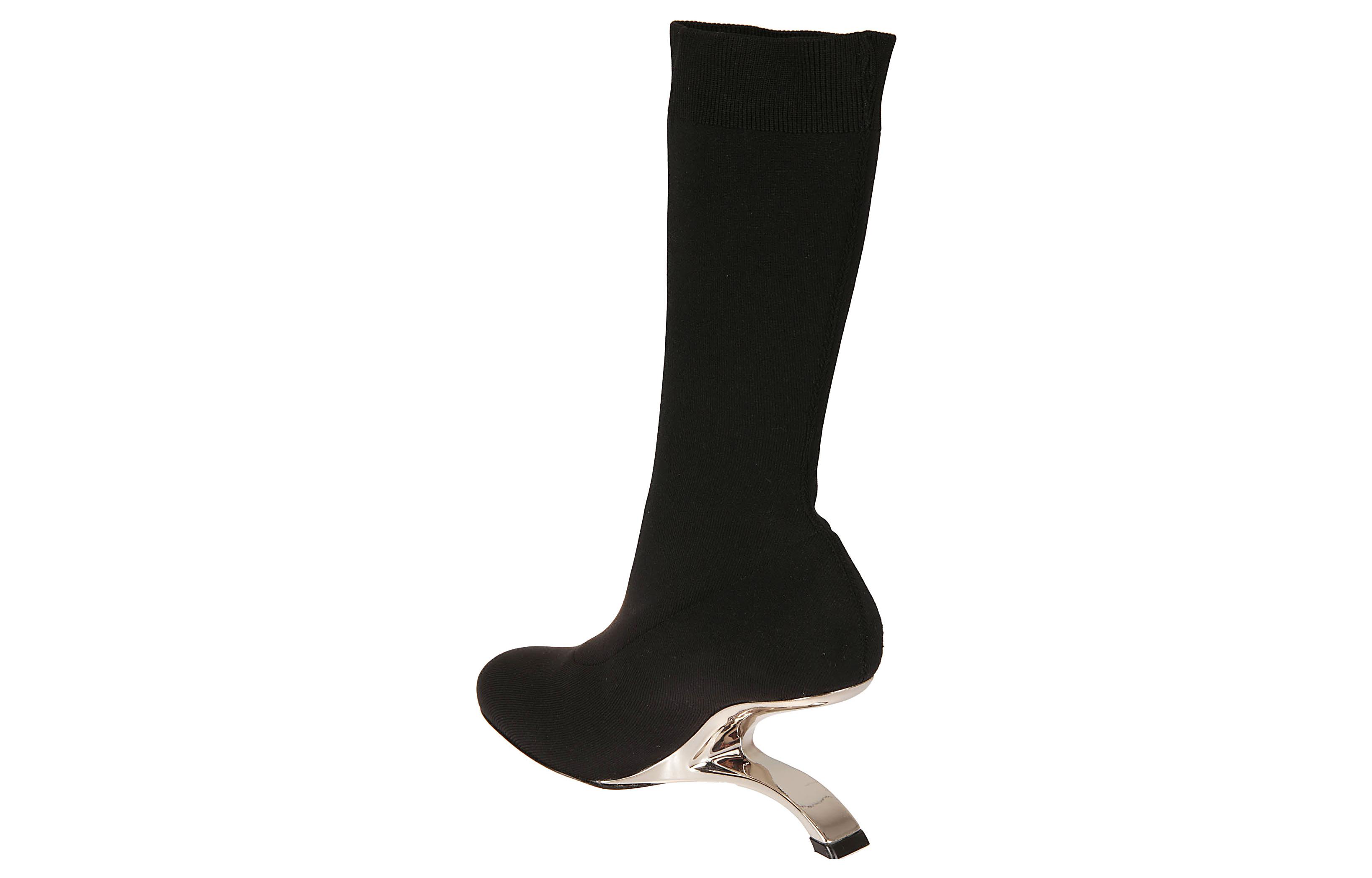 Shop (W) Alexander McQueen Arc Knit Stiefel ''Schwarz'' 700309W4TP11081