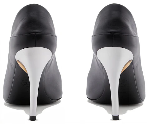 (Women) Alexander McQueen Armadillo Mules 'Black Silver' 780699WIEA91399 Shop (Women) Alexander McQueen Armadillo Mules 'Black Silver' 780699WIEA91399