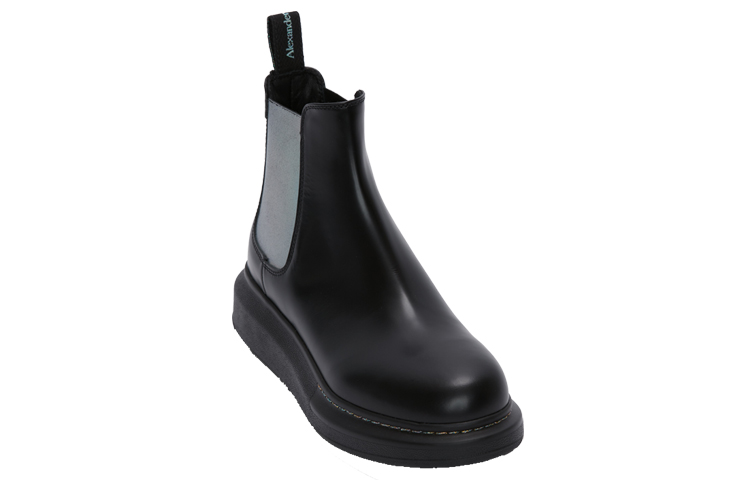 Lookbook (W) But Chelsea Alexander McQueen 'Hitam' 586398WHX561439