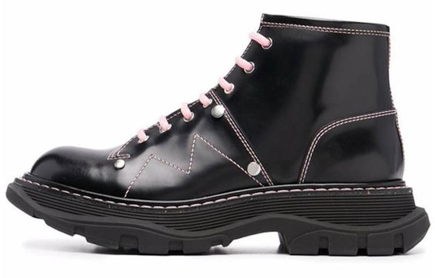 (Women) Alexander McQueen Contrast Stitch Tread Lace Up Boots 'Black Pink' 595469WHZ881336 Buy (Women) Alexander McQueen Contrast Stitch Tread Lace Up Boots 'Black Pink' 595469WHZ881336