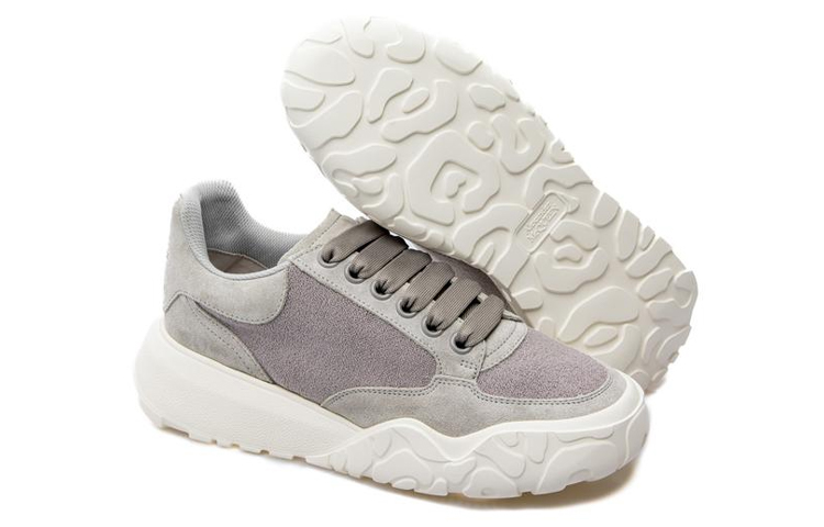 Shop (W) Alexander McQueen Kasut Court 'Kelabu Asli' 685675-WIA58-1813