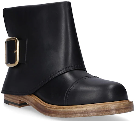 (Women) Alexander McQueen Cuff 'Black Calfskin Buckle' 621834WHXZ91088 Lookbook (Women) Alexander McQueen Cuff 'Black Calfskin Buckle' 621834WHXZ91088