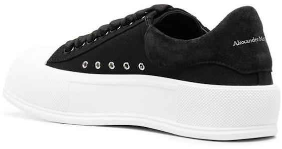 (W) 亚历山大·麦昆黑白配色运动板鞋 697120W4MV71070 Purchase (W) 亚历山大·麦昆黑白配色运动板鞋 697120W4MV71070